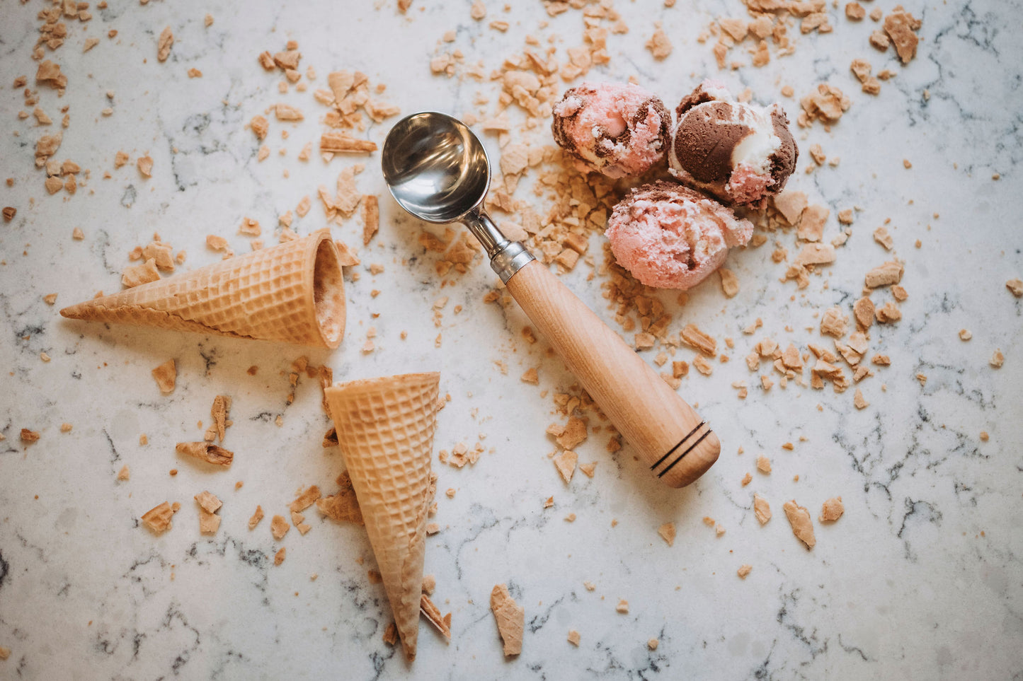 Ice Cream Scoop with Wooden Handle